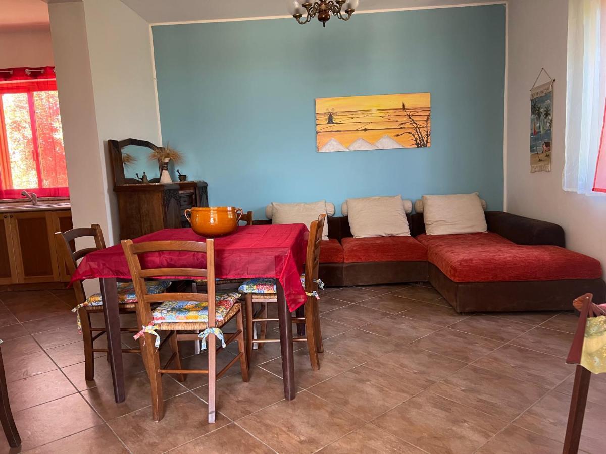 Villa Esclusiva In Riserva Naturale Torre Nubia ภายนอก รูปภาพ